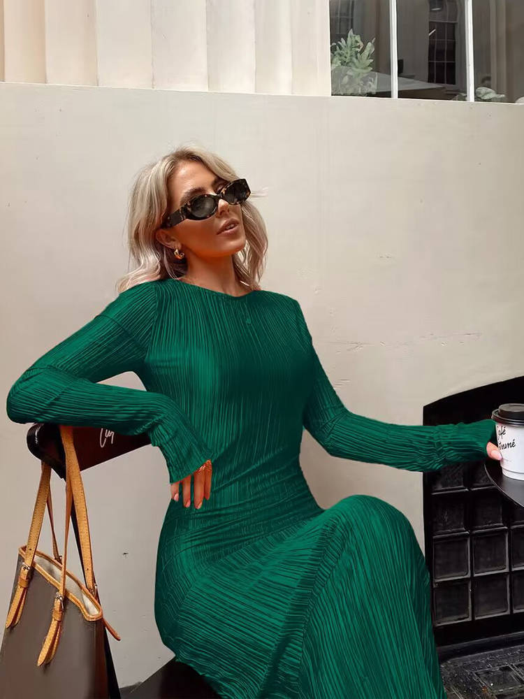 HUGCITAR Ribbed Long Sleeve Poly-Spandex Bodycon Maxi Dress