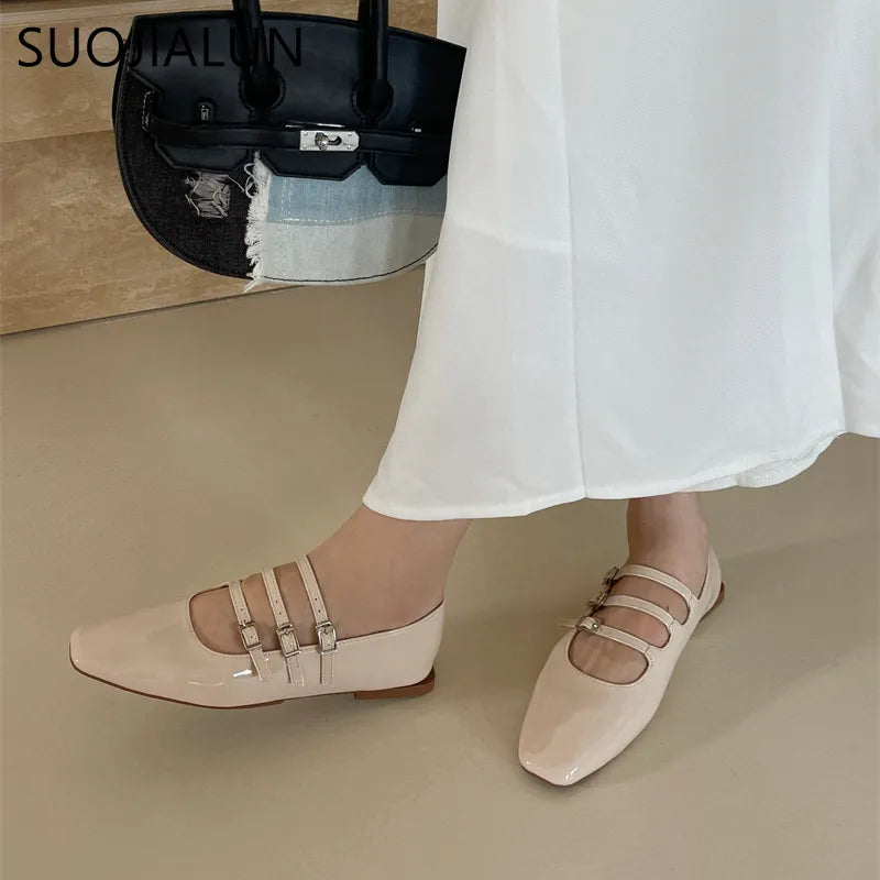 SUOJIALUN Sumptuous Tri-Buckle Flat Shoes