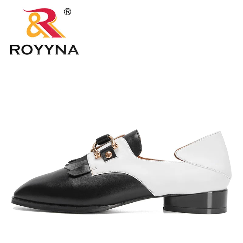 ROYYNA 2022 New Designers Genuine Leather Round Toe Colorful Square Heels Pumps Women Party Handmade Large Size Shoes Feminimo